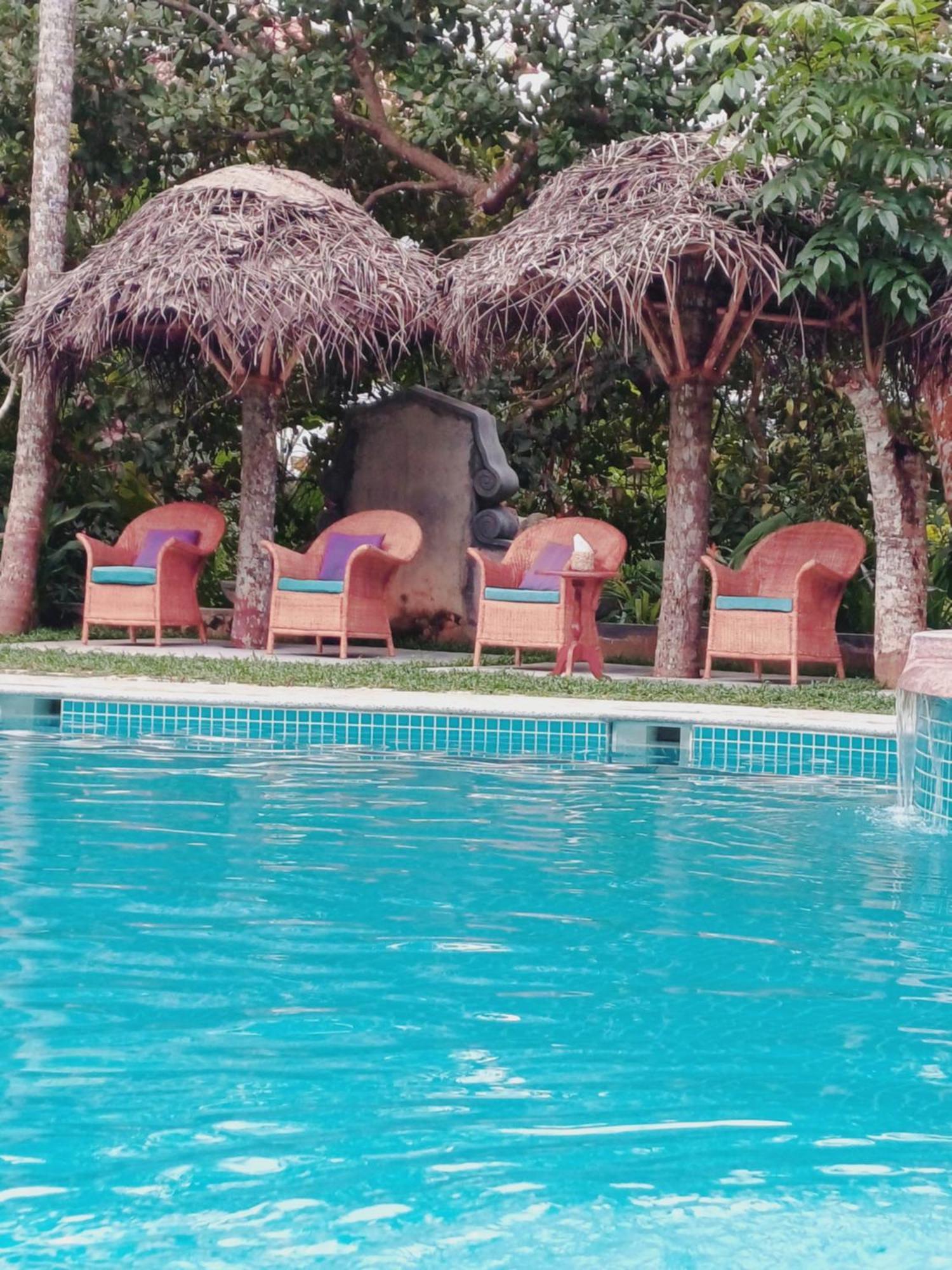Marari Beach Bungalow Resort Alleppey Марарикулам Екстериор снимка